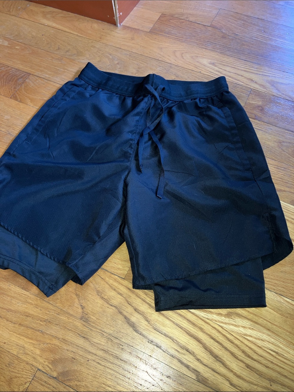 Men’s Drawstring Running Shorts w Compression Lining